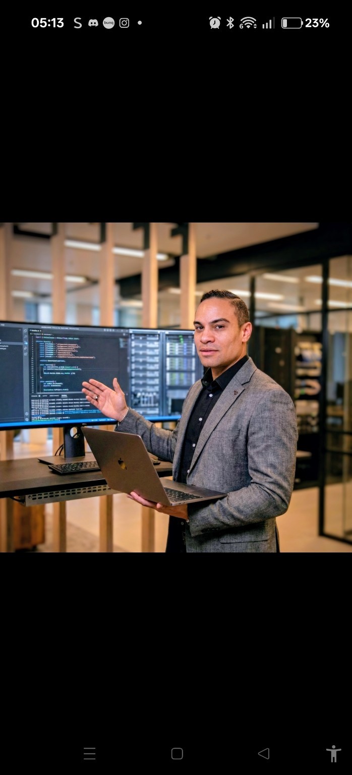 Romano van BDS Tech helpt met computer- en netwerkproblemen